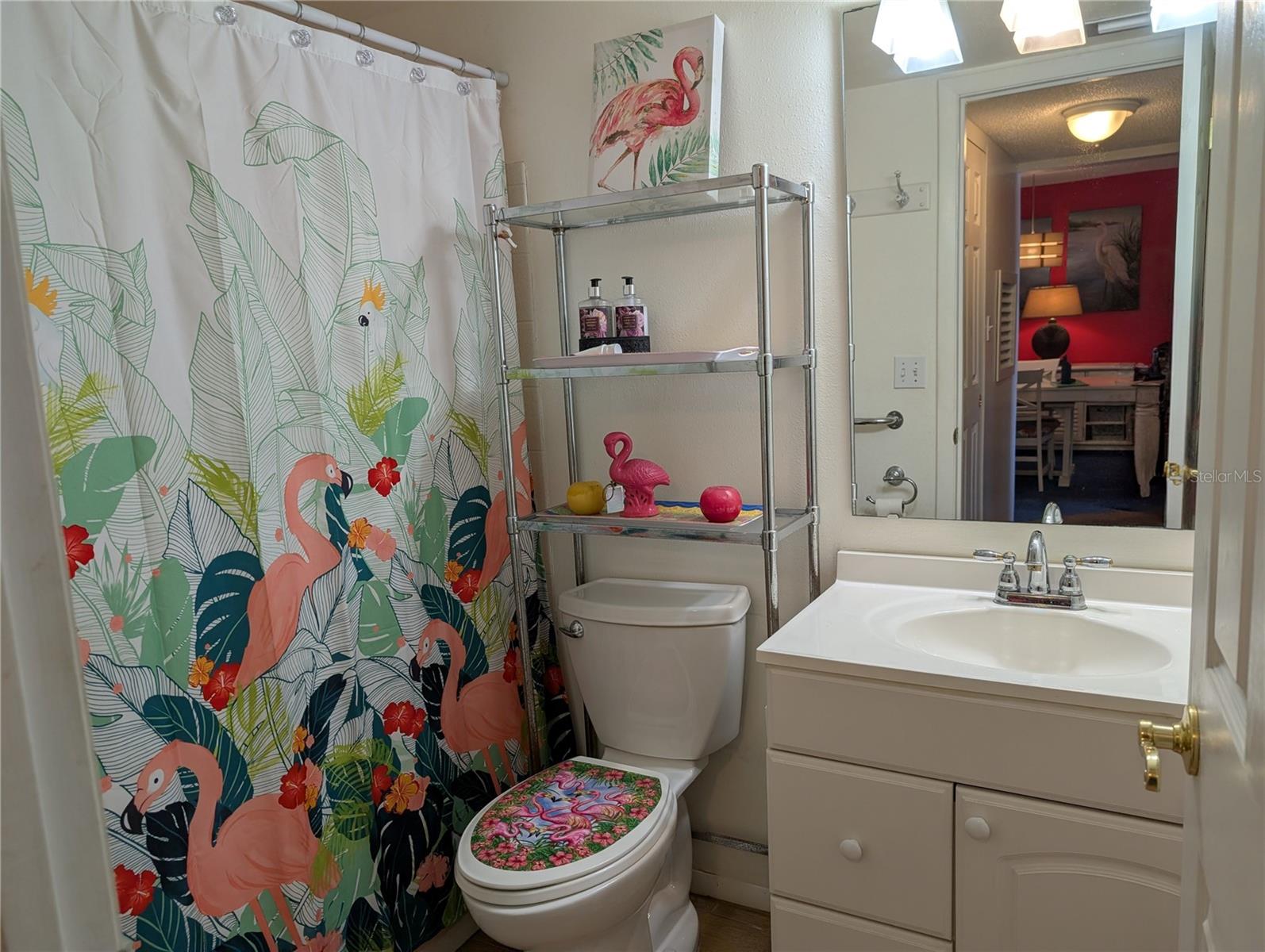 BAYSHORE ON THE LAKE APTS II SEC 3 - Residential