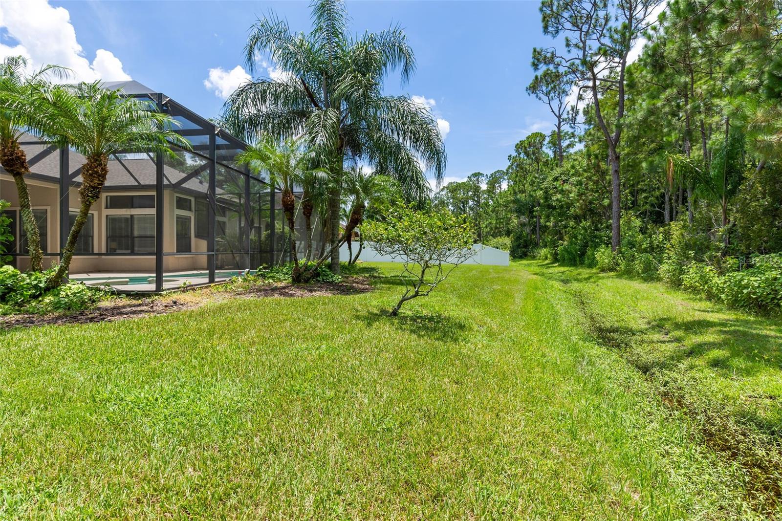WATERS EDGE PH 06 - Residential