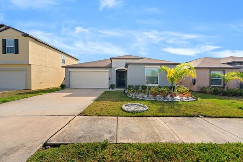 Photo of 32024 Hawthorne Cottage Place, San Antonio, FL 33576 (MLS # TB8464414)