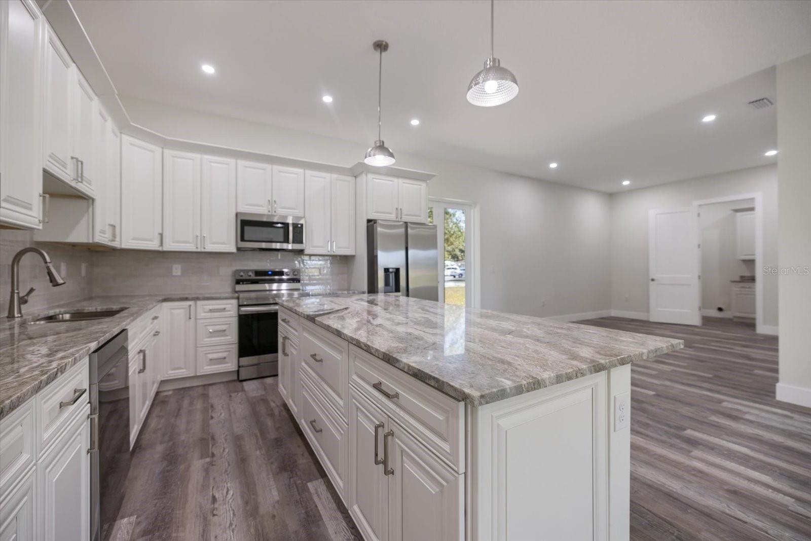 SARASOTA SPGS - Residential