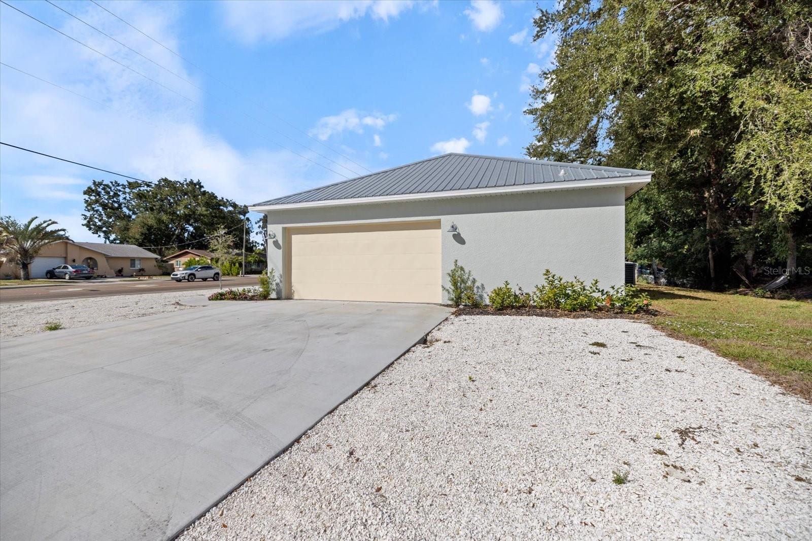 SARASOTA SPGS - Residential