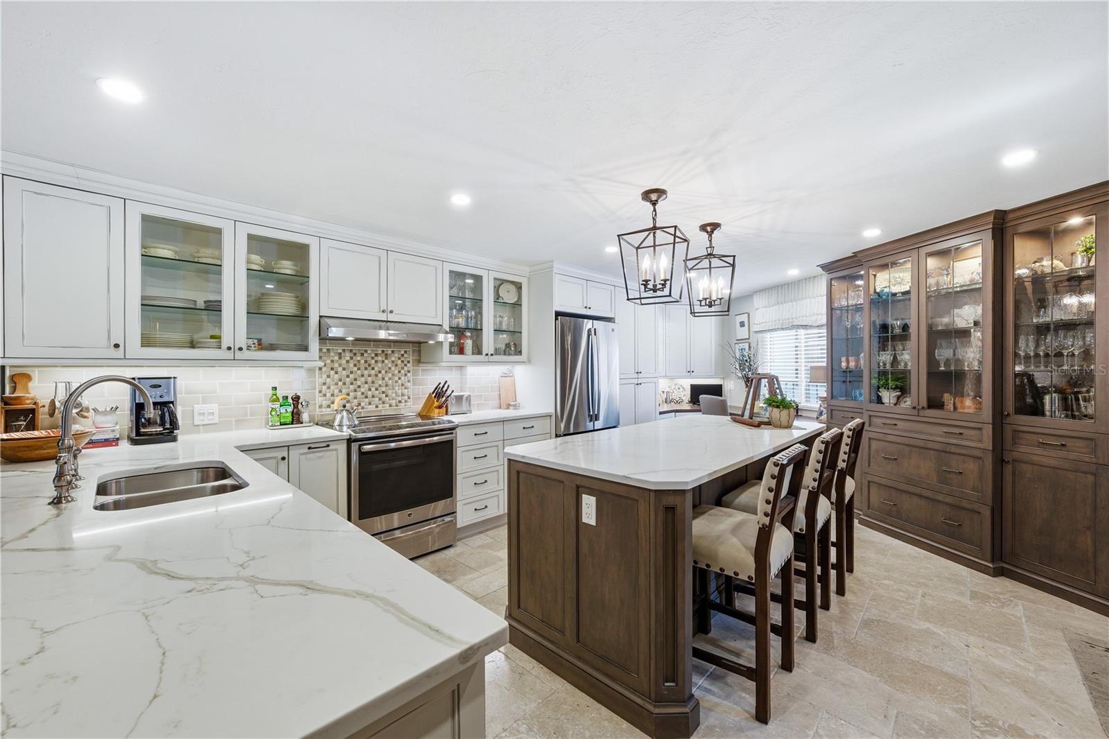 5880 MIDNIGHT PASS ROAD 302