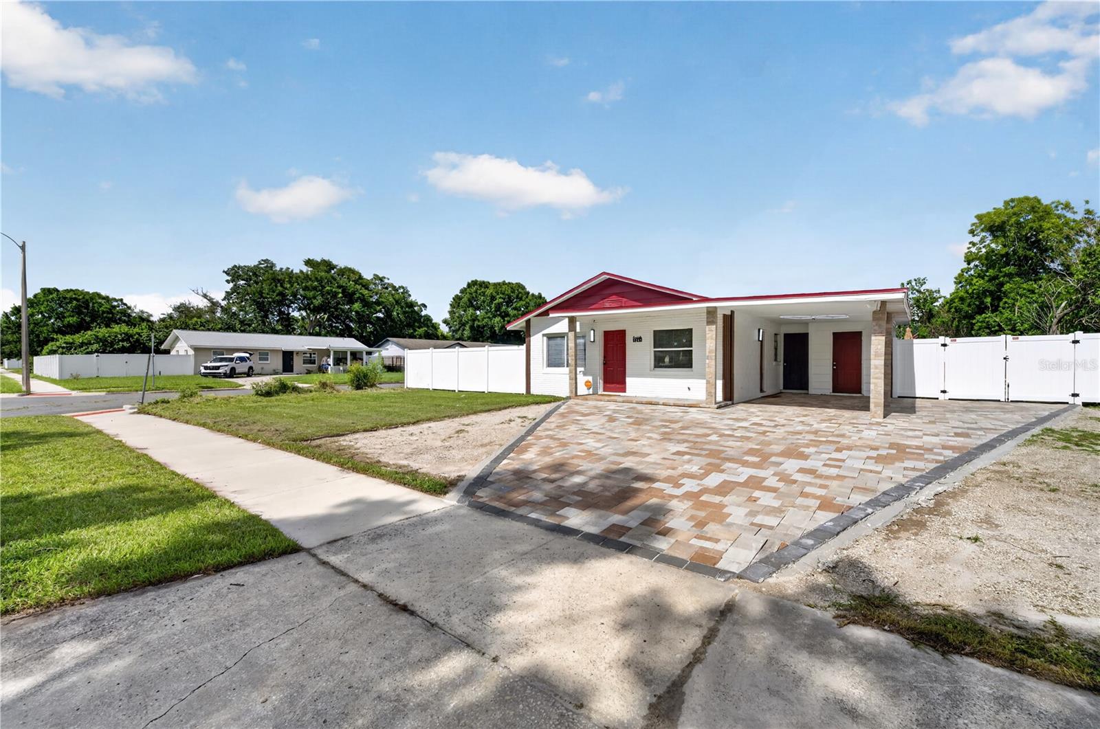 1241 DEEROCK DRIVE