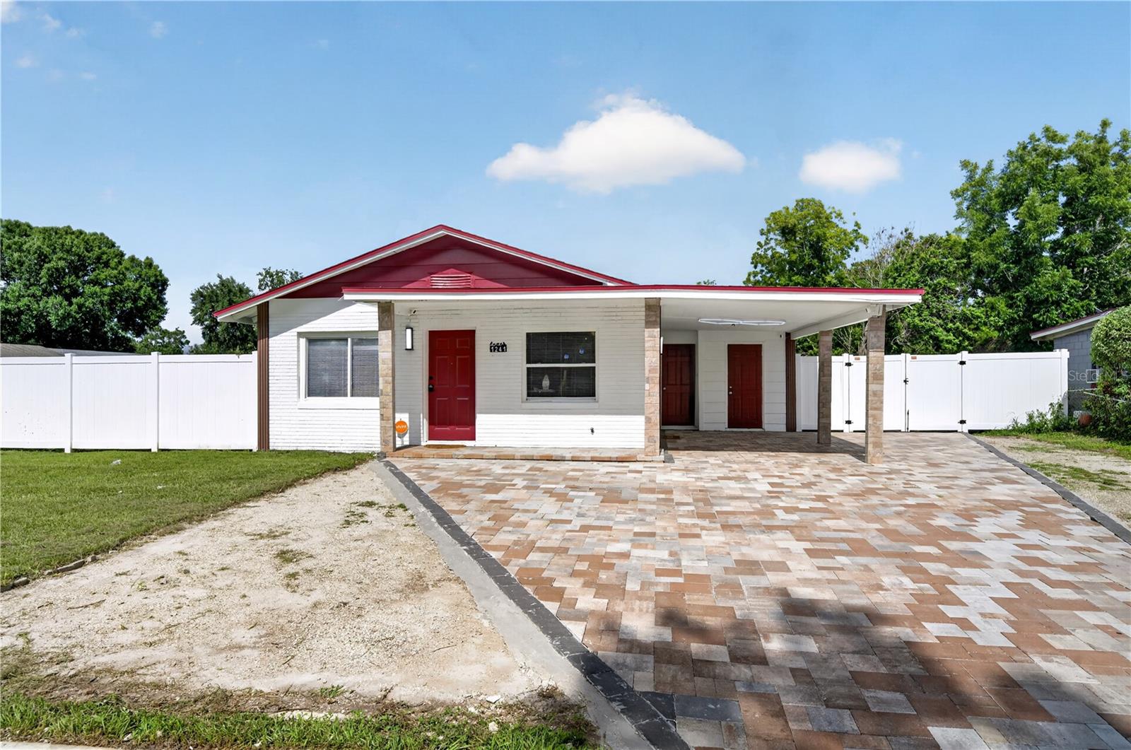 1241 DEEROCK DRIVE
