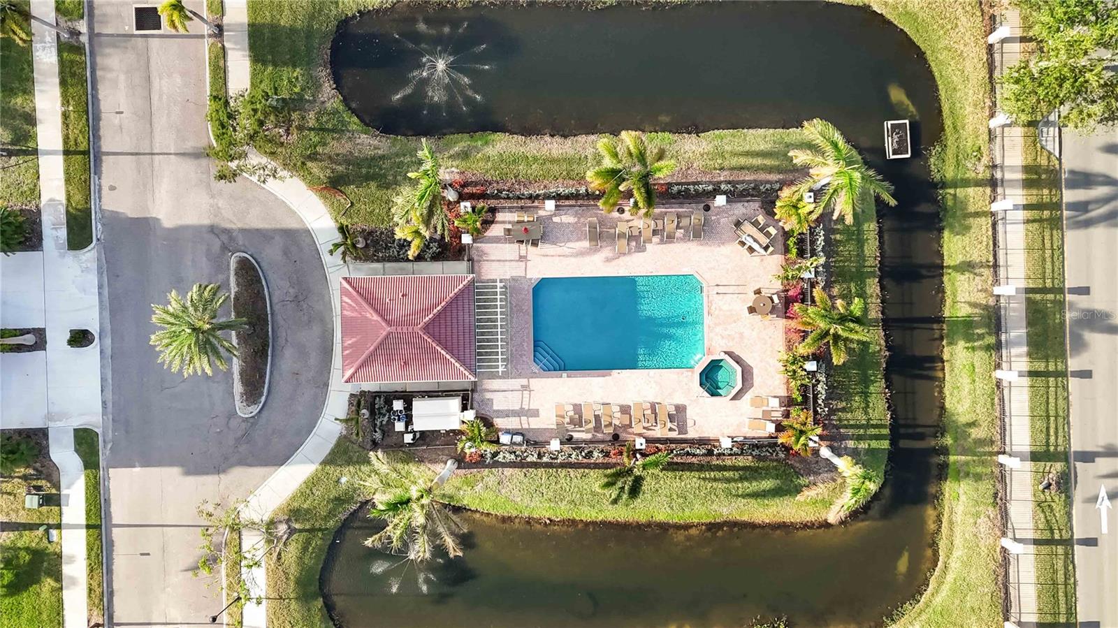 BRISA DEL MAR TWNHMS - Residential