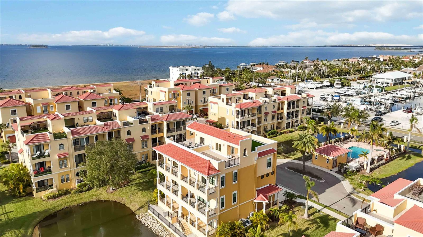 BRISA DEL MAR TWNHMS - Residential