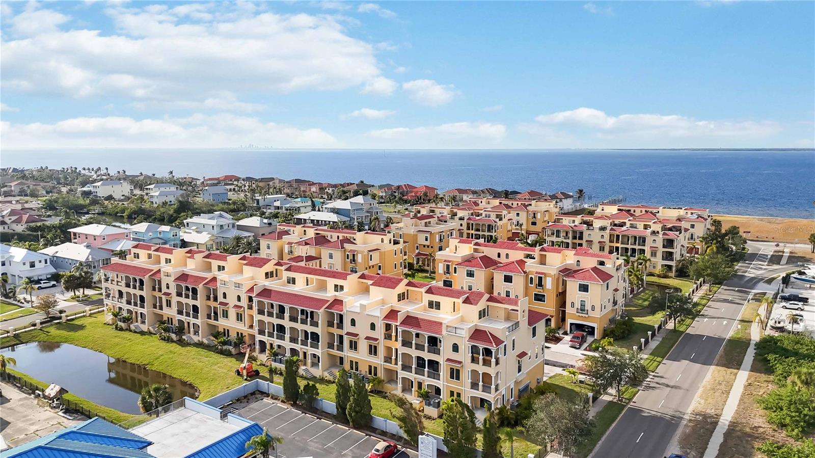 BRISA DEL MAR TWNHMS - Residential