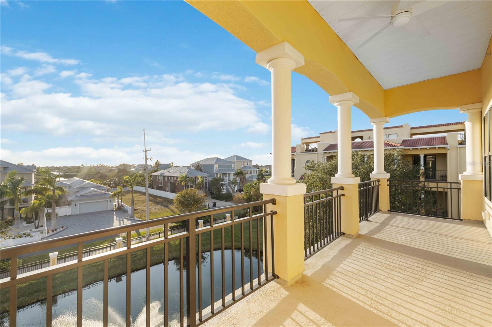 BRISA DEL MAR TWNHMS - Residential