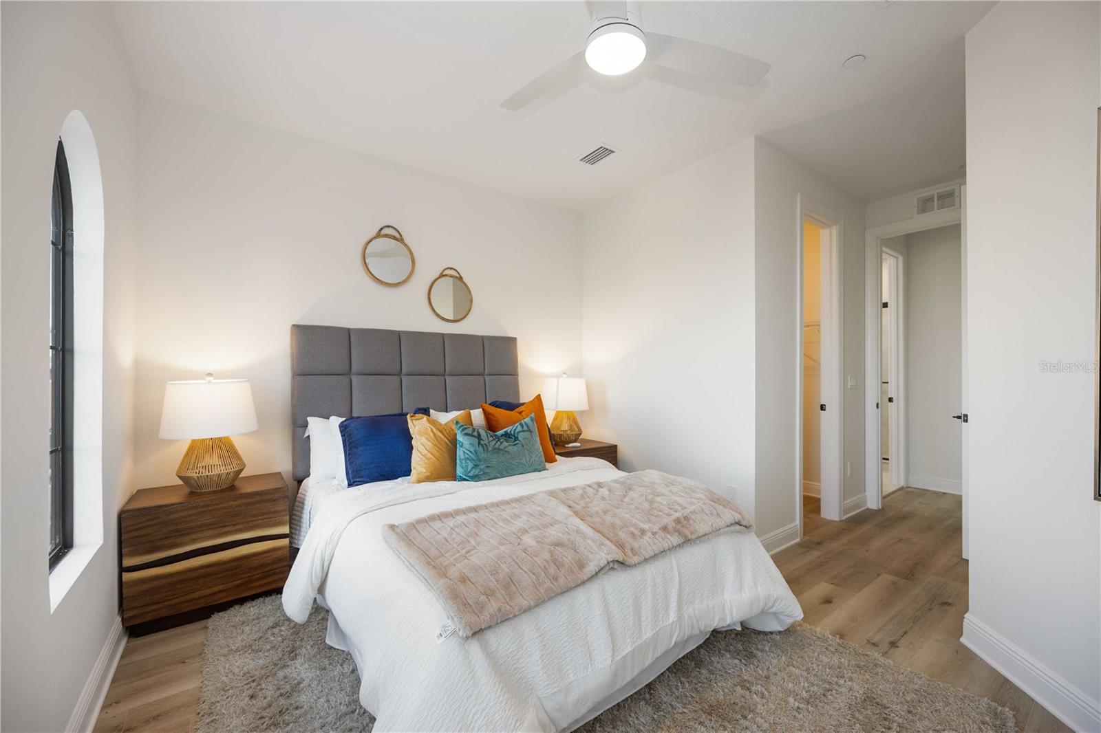 BRISA DEL MAR TWNHMS - Residential