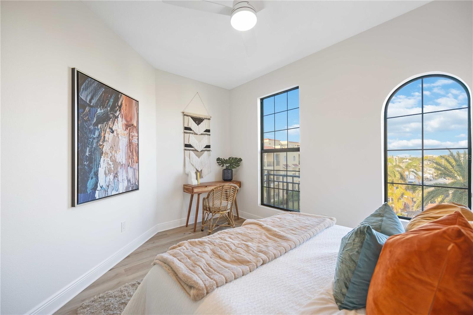 BRISA DEL MAR TWNHMS - Residential