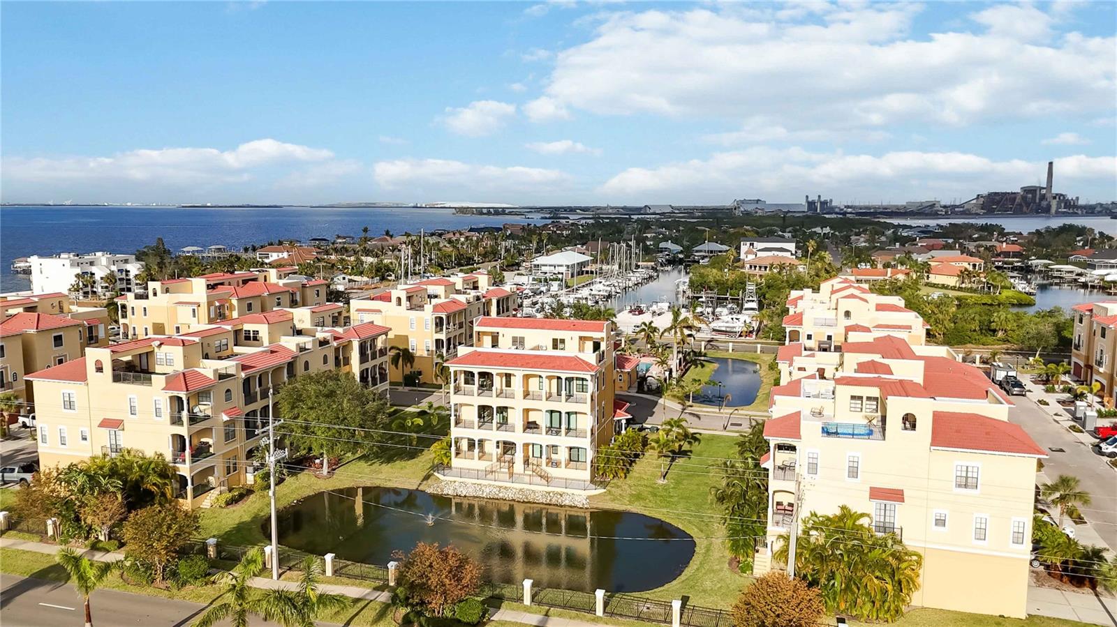 BRISA DEL MAR TWNHMS - Residential