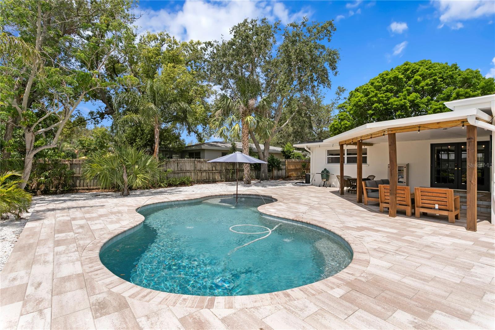 125 LIVE OAK LANE