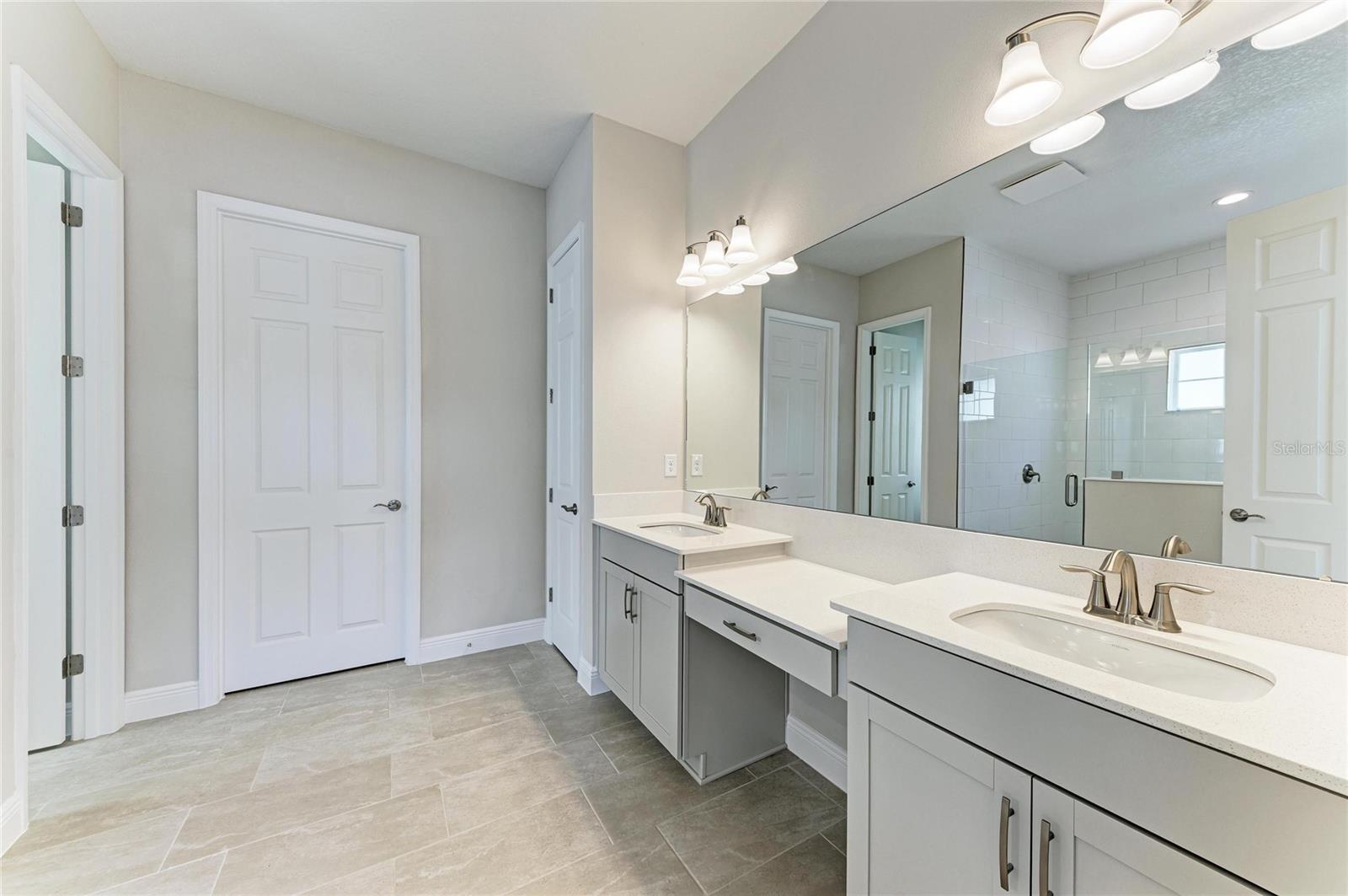 HAWKSTONE - Residential