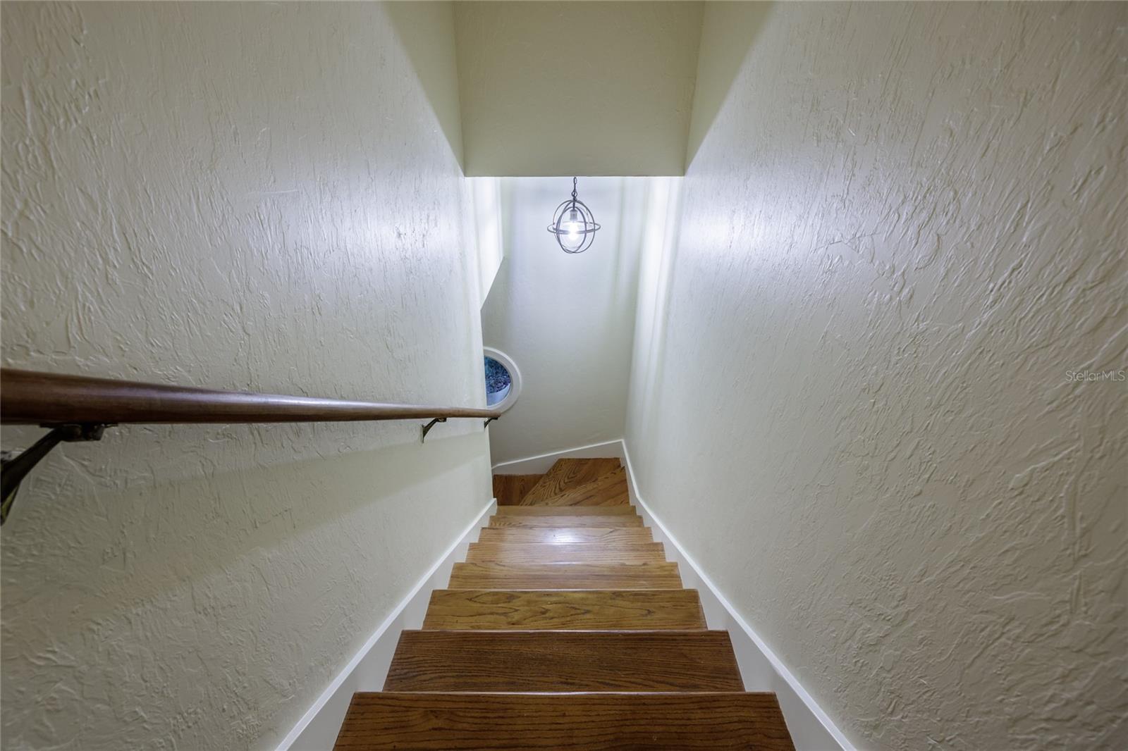 CARRIAGE WAY - Residential