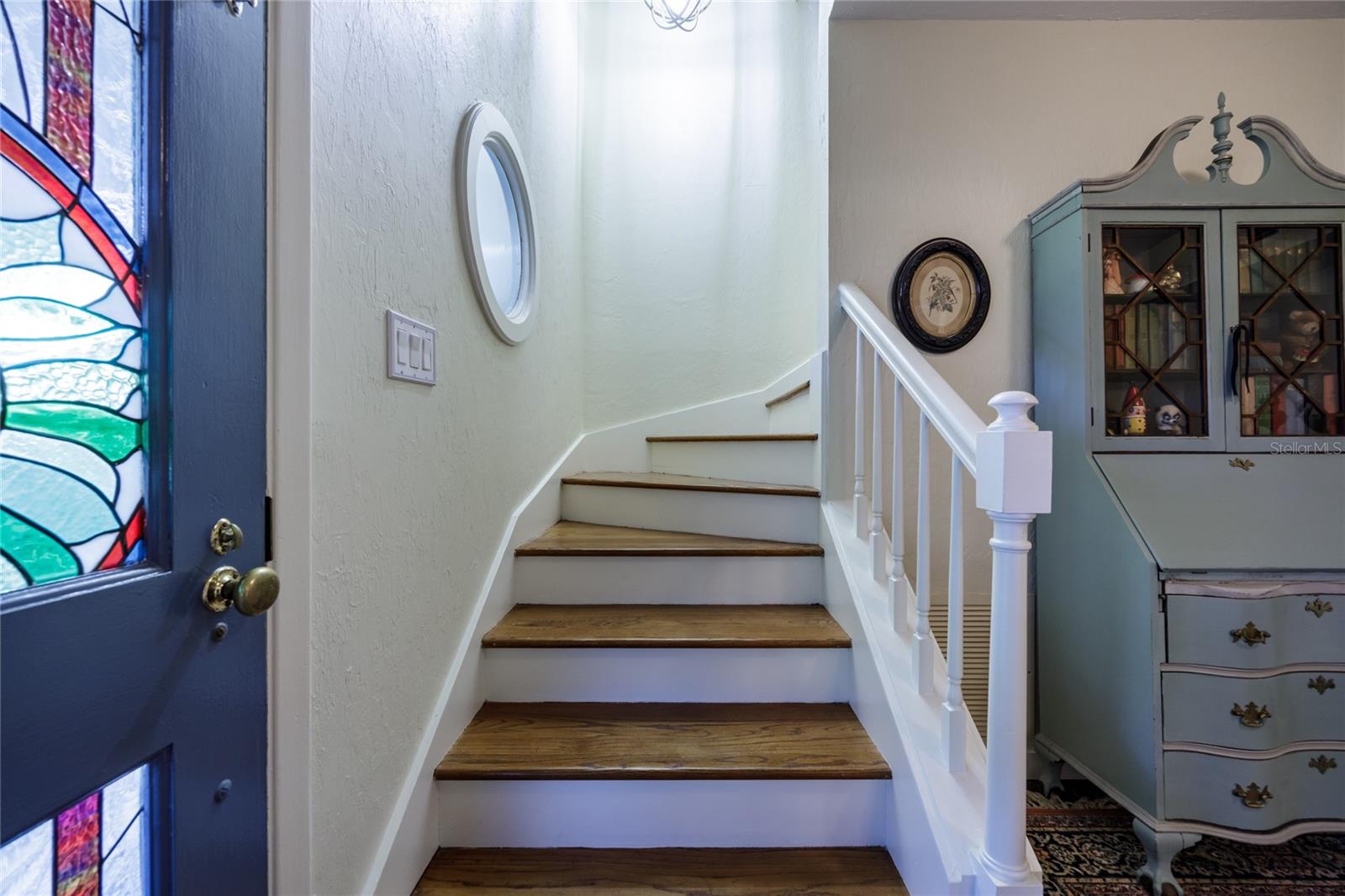 CARRIAGE WAY - Residential