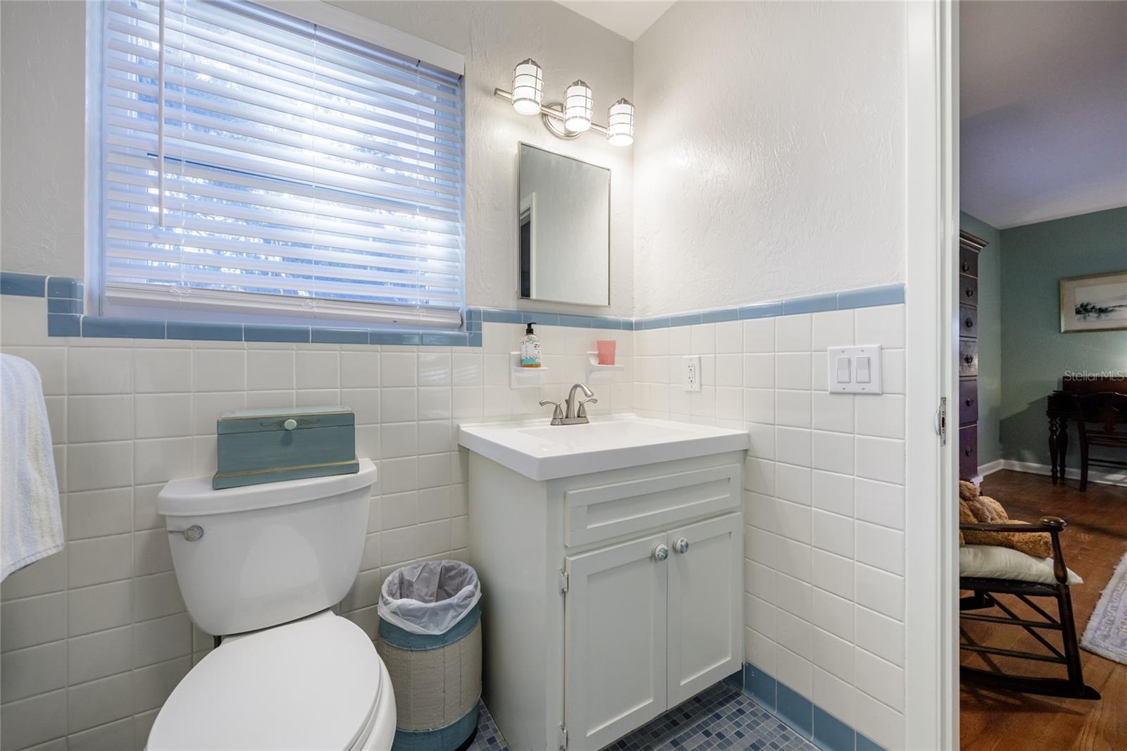 CARRIAGE WAY - Residential