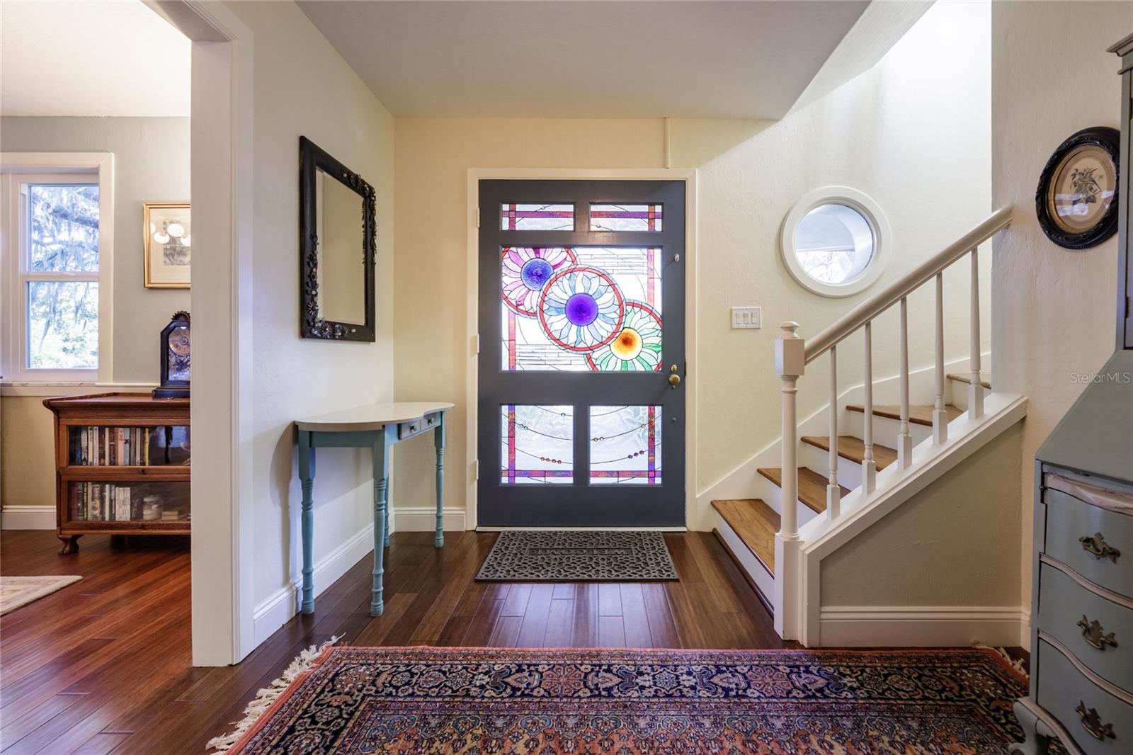 CARRIAGE WAY - Residential