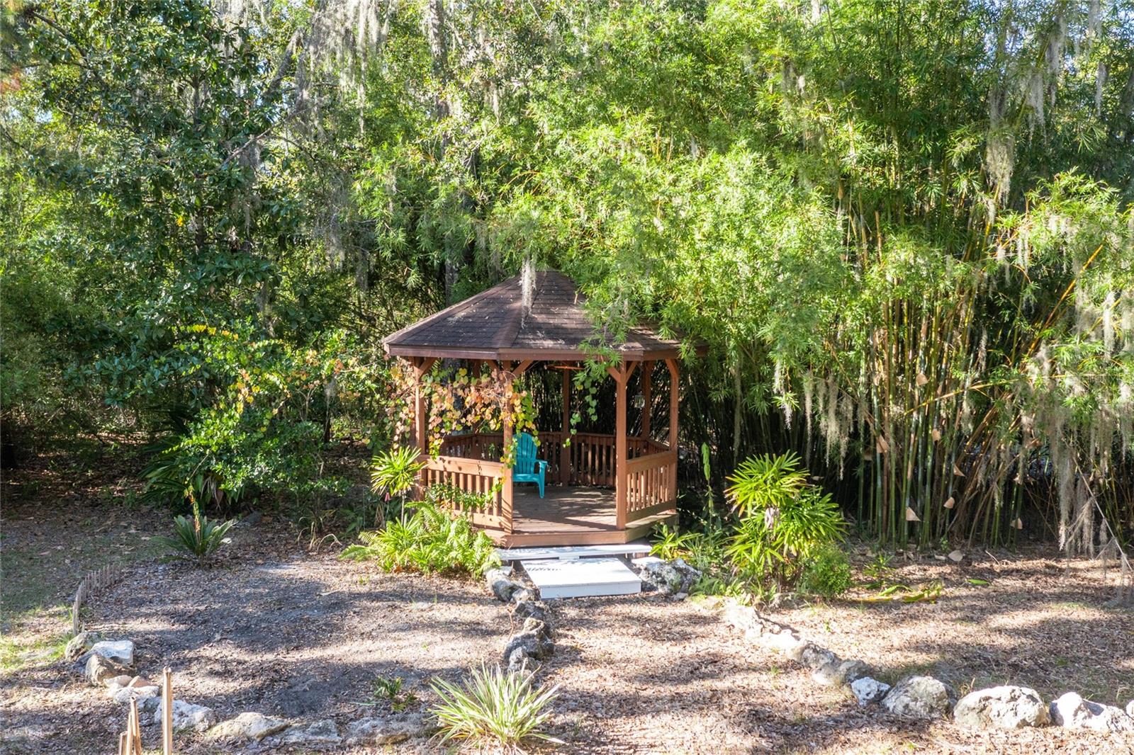 CARRIAGE WAY - Residential