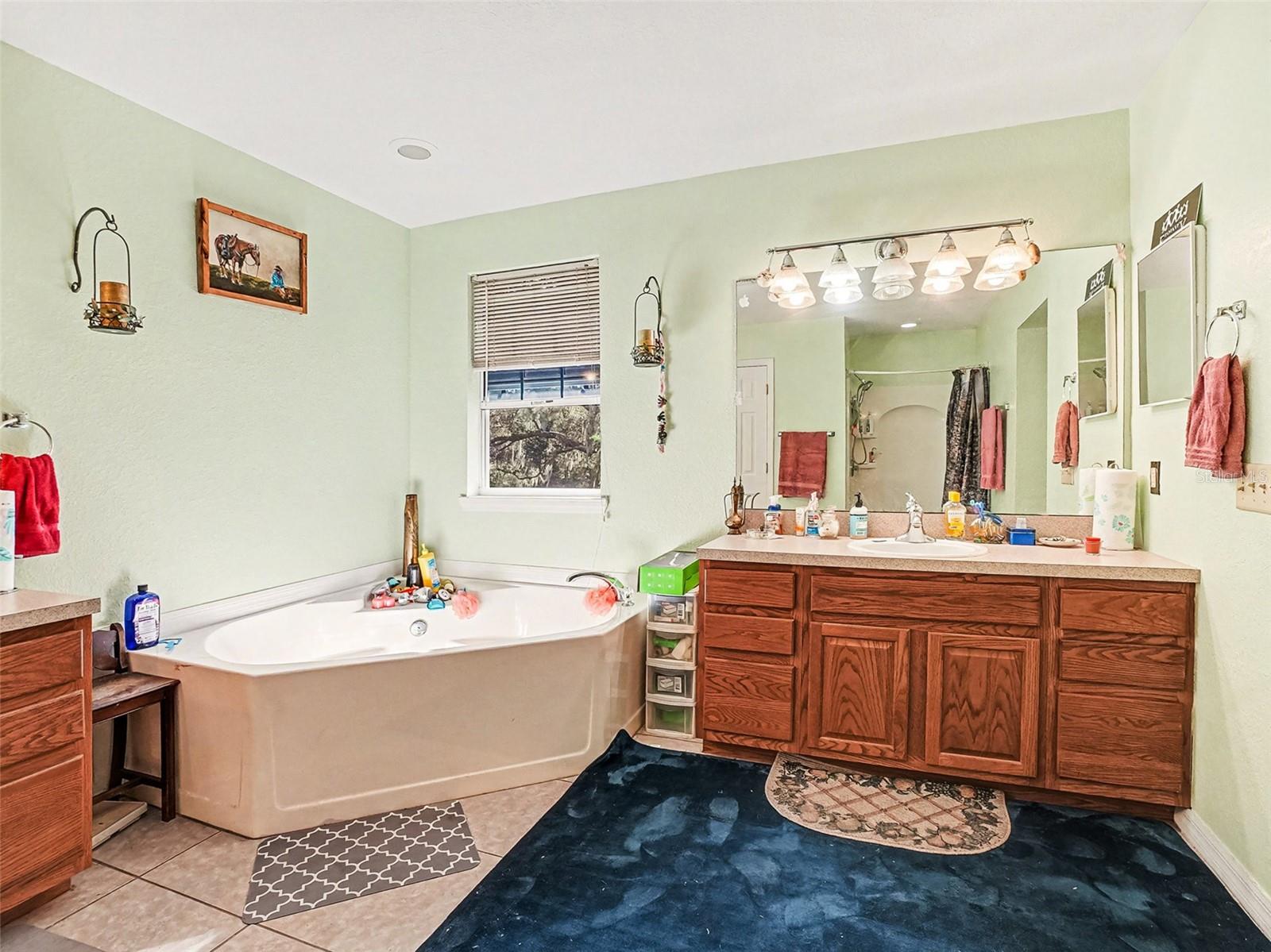 GIBONS W C & J R SUB - Residential