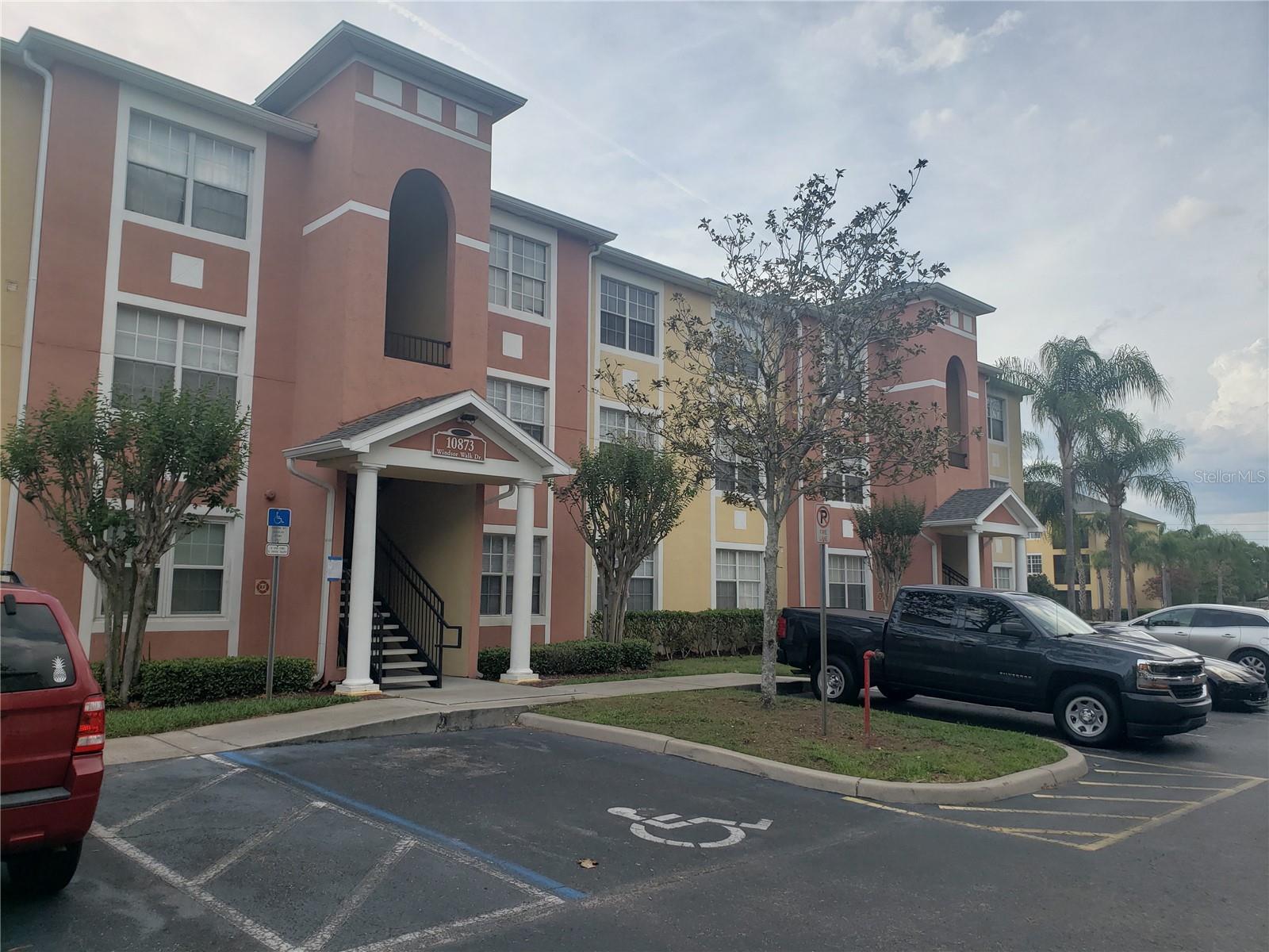 FOR RENT CONDO 2 BEDROOM 2 BATHROOM**WATER VIEW WITH LANAI**GROUND UNIT**ALL APPLIANCES INCLUDED**GATED COMMUNITY**SCHEDULE A SHOWING TODAY