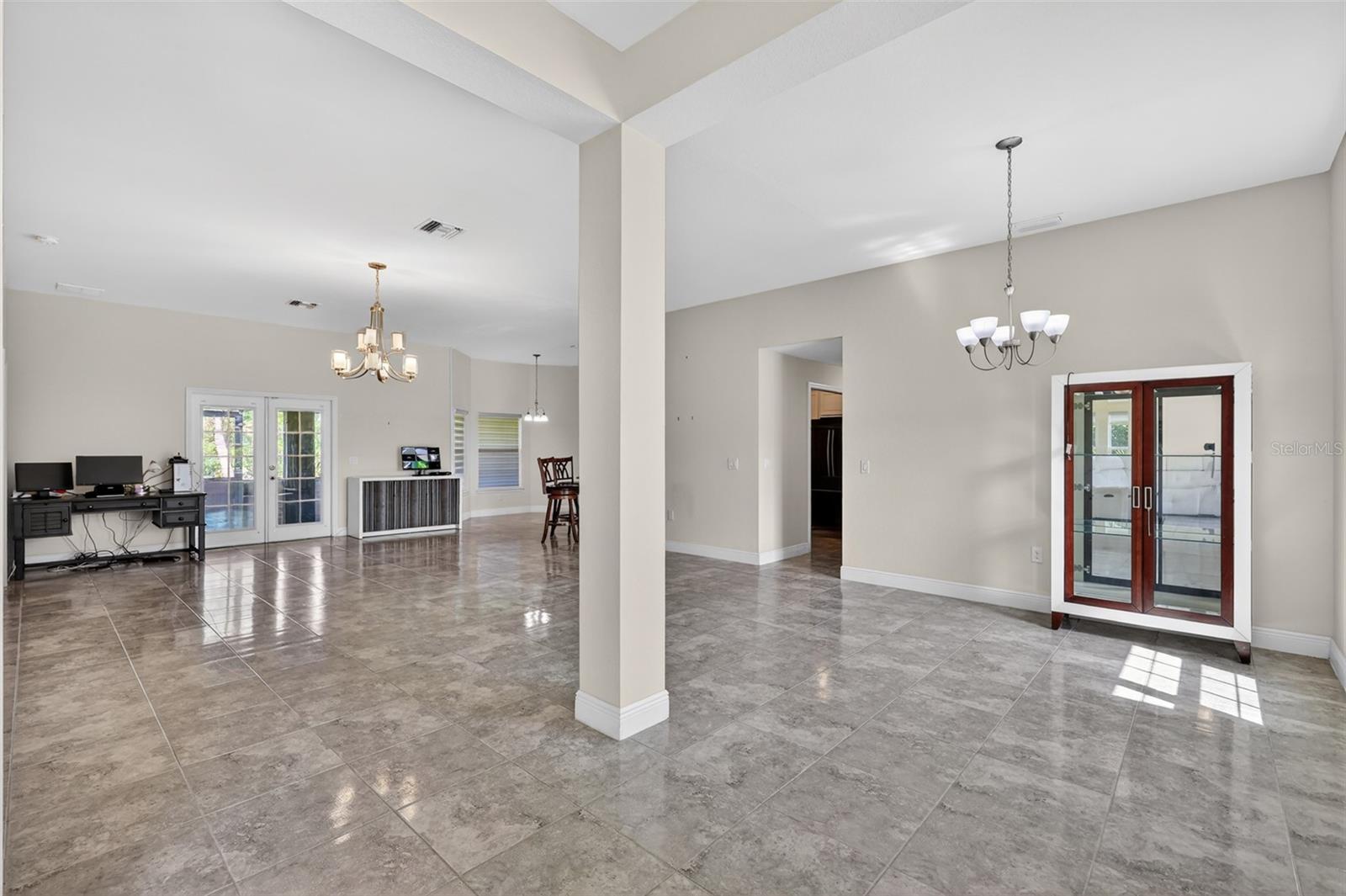 PUNTA GORDA ISLES SEC 20 - Residential