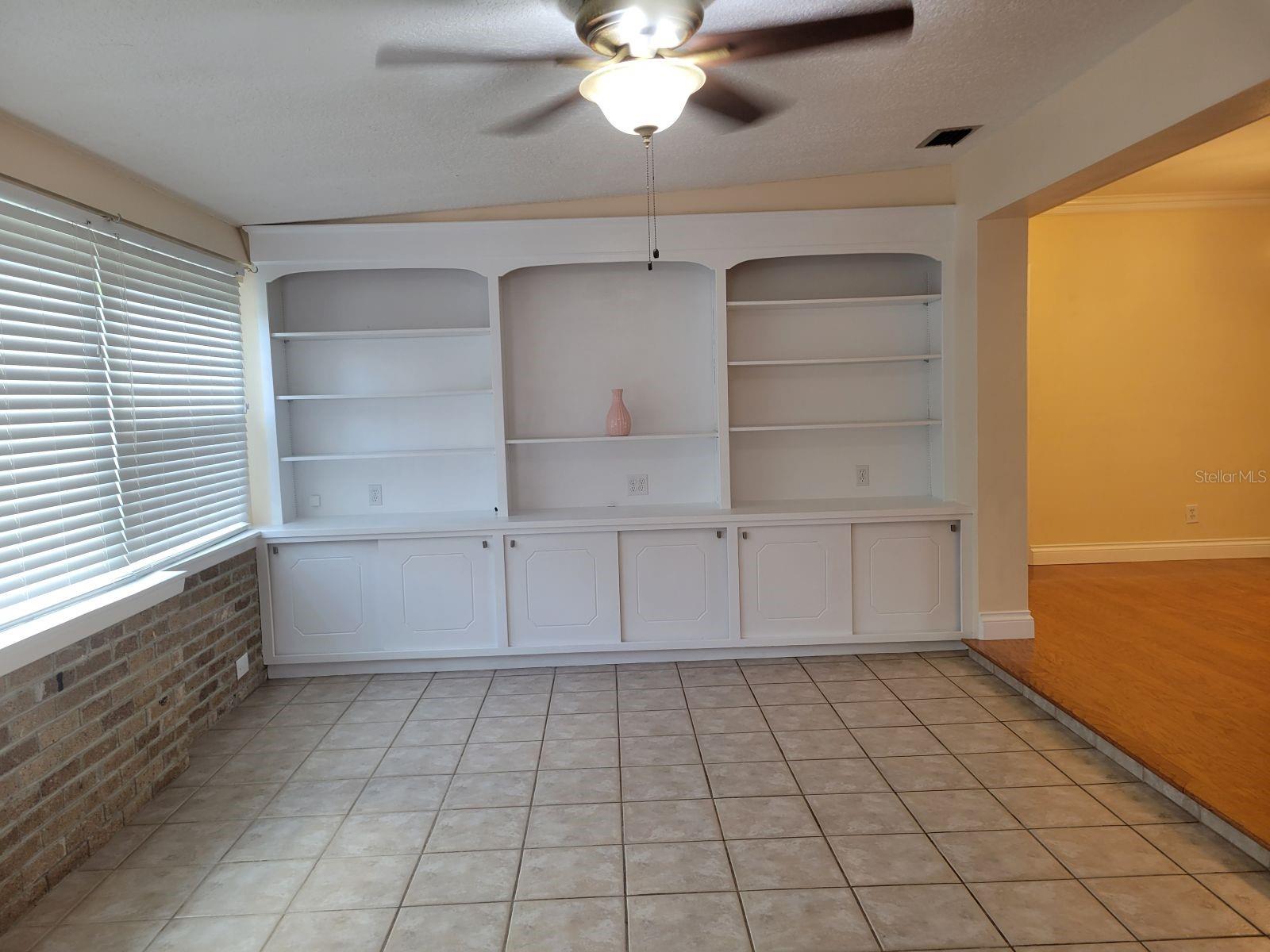 BELLEAIR MANOR UNIT 1 & 2 - Residential Lease