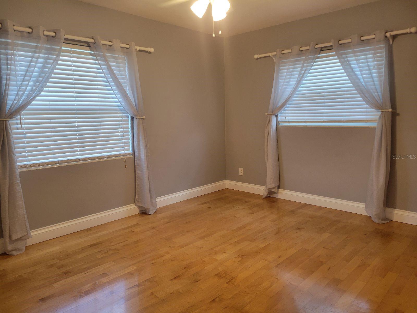 BELLEAIR MANOR UNIT 1 & 2 - Residential Lease