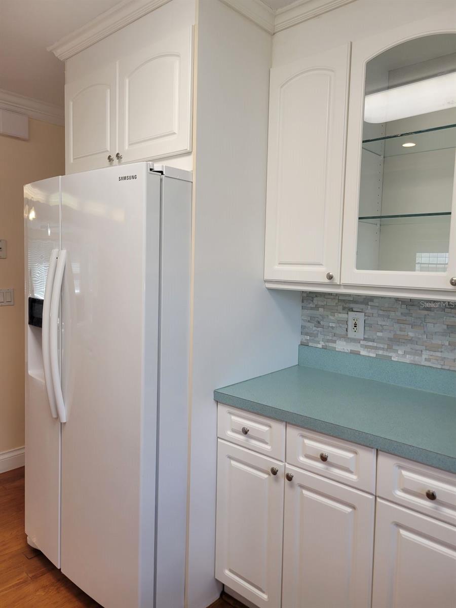 BELLEAIR MANOR UNIT 1 & 2 - Residential Lease