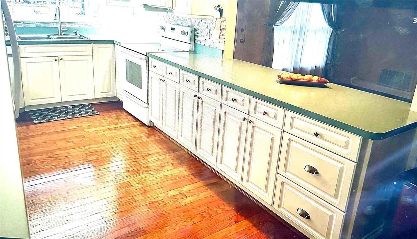 BELLEAIR MANOR UNIT 1 & 2 - Residential Lease