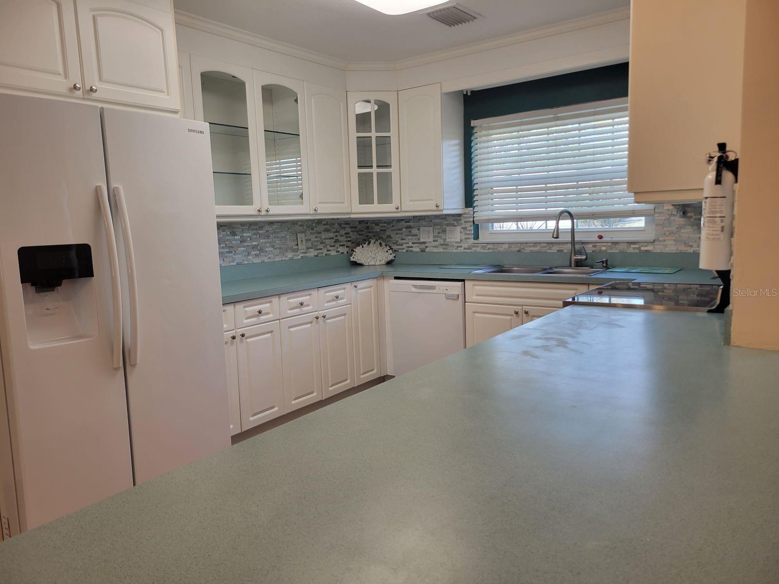 BELLEAIR MANOR UNIT 1 & 2 - Residential Lease