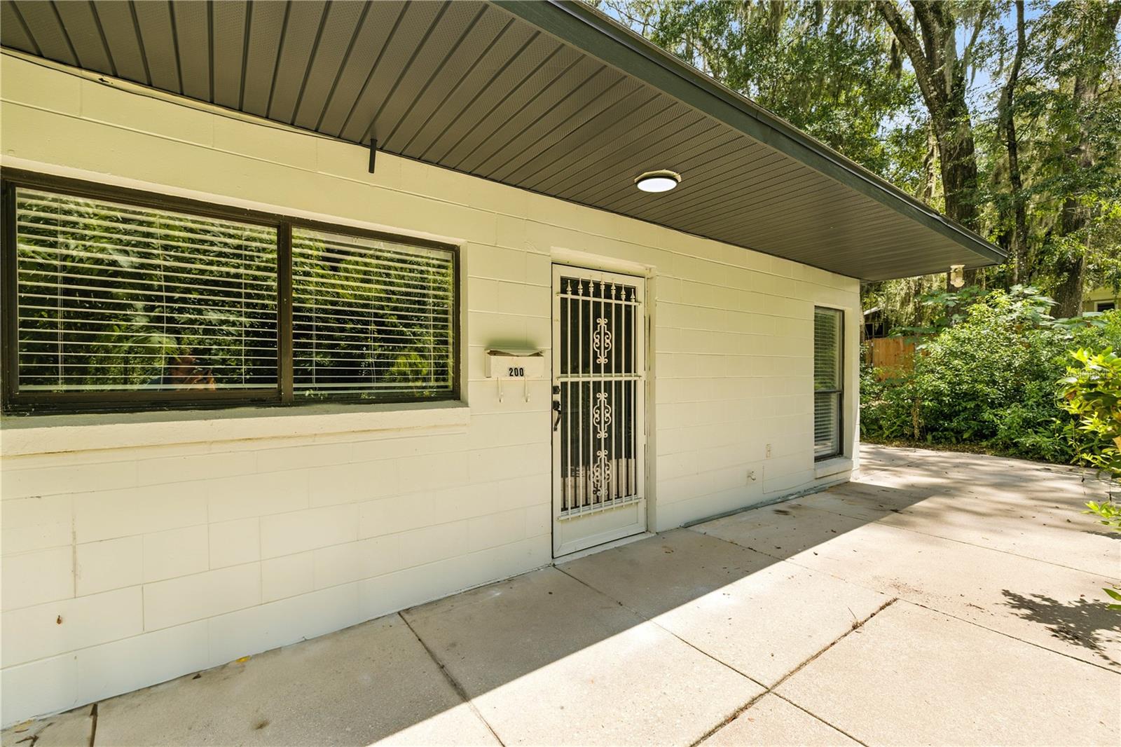 Just renovated and ready for move in! Located near Downtown Ocala and less than 1 mile from Historic Downtown and Tuscawilla Park. The apartment features 2 bedrooms and 2 baths. Walk into an open floor plan with honey oak floors, recessed lighting, and clean lines to the renovated kitchen. Take advantage of having brand new dishwasher refrigerator microwave and refrigerator! Kitchen also features wood shakers cabinets, large single basin sink, and quartz counter top. Right off the kitchen you will find a laundry area to bring your washer and dryer with the hook ups in place ! Primary bedroom offers en-suite bathroom with an expansive closet ! Guest bedroom and bathroom are located off the hallway. Notable features included : blinds on windows, ceiling fans, central AC and heat, private patio, private parking, City of Ocala utilities ( water electric trash ). Hablamos Español!
