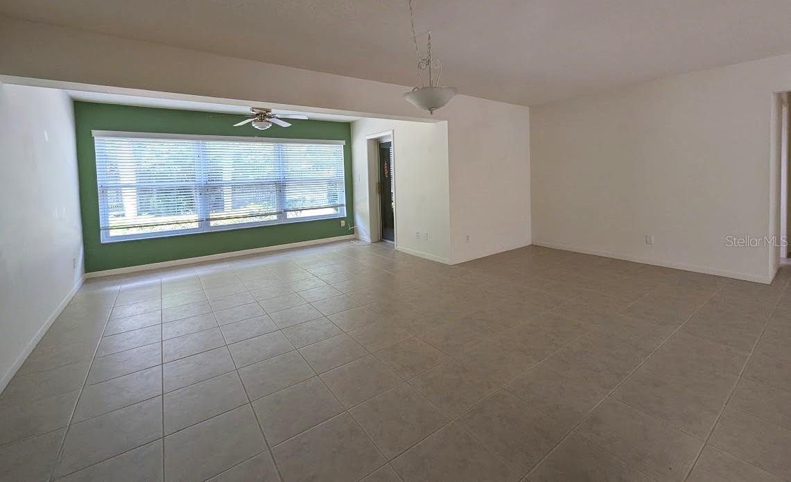 CHATEAUX DE BARDMOOR - Residential