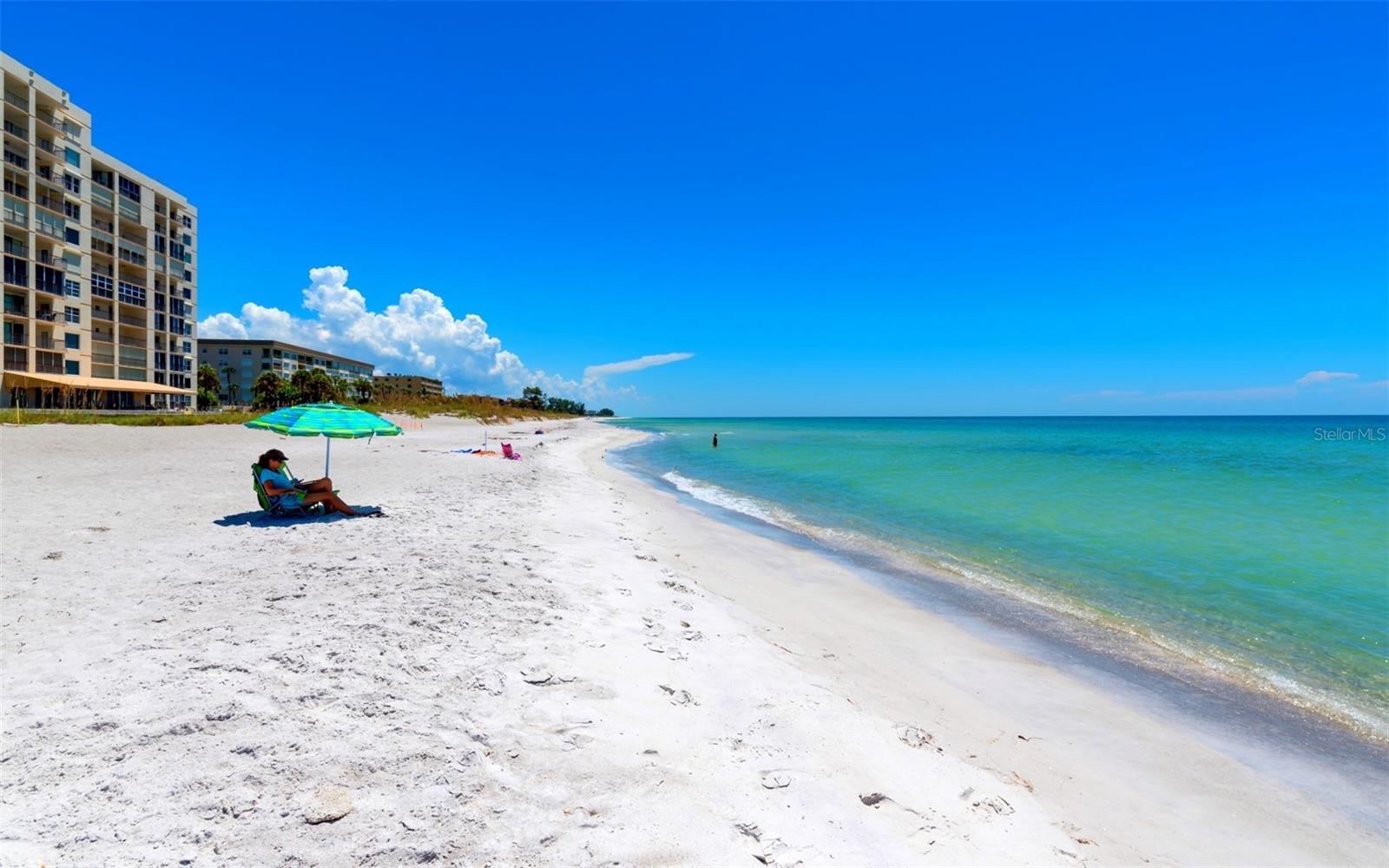 LONGBOAT HARBOUR - Residential