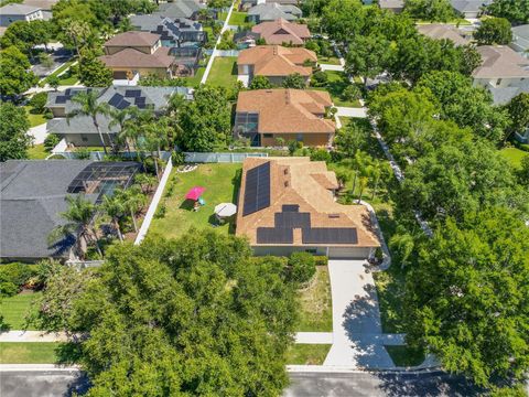 A home in AUBURNDALE