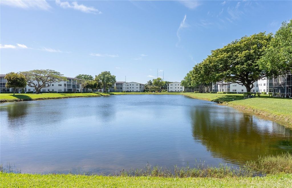 Photo of 592 Fanshaw O #592, Boca Raton, FL 33434 (MLS # C7524200)