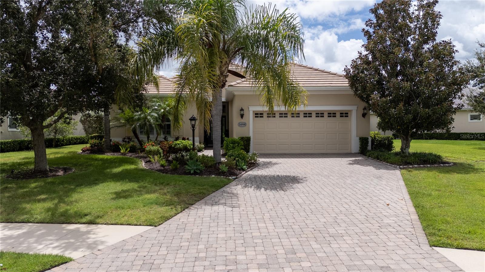 COUNTRY CLUB EAST AT LAKEWD RNCH QQ1 1 - Residential