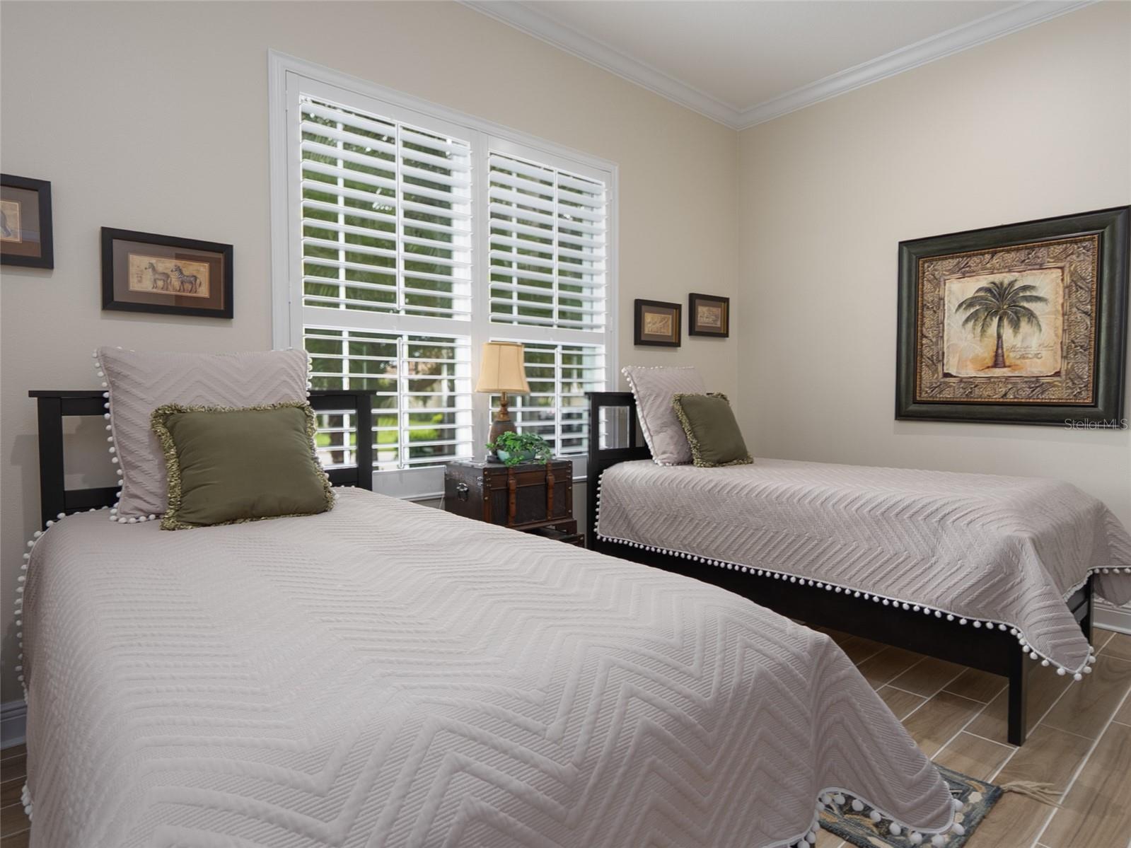 COUNTRY CLUB EAST AT LAKEWD RNCH QQ1 1 - Residential