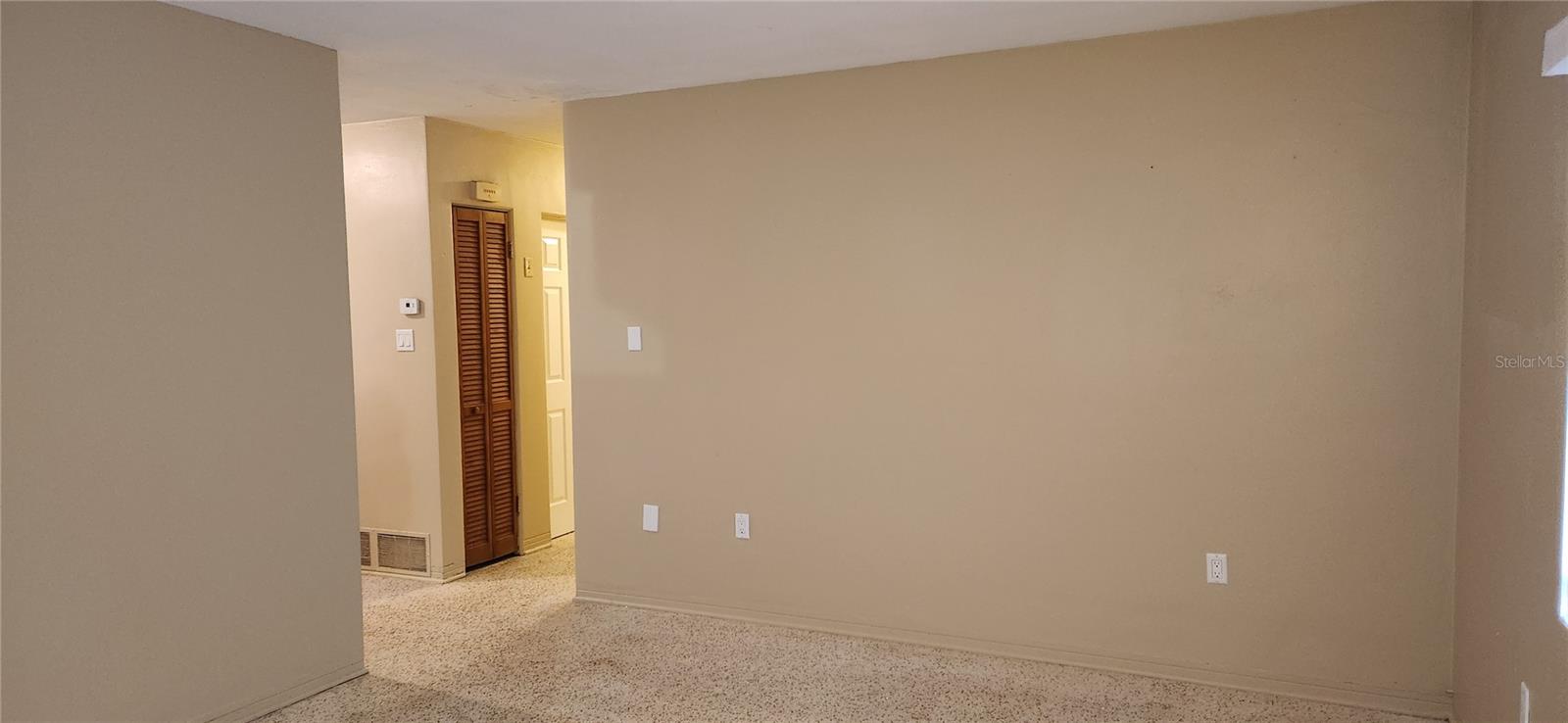 ALASKA SUB - Residential Lease