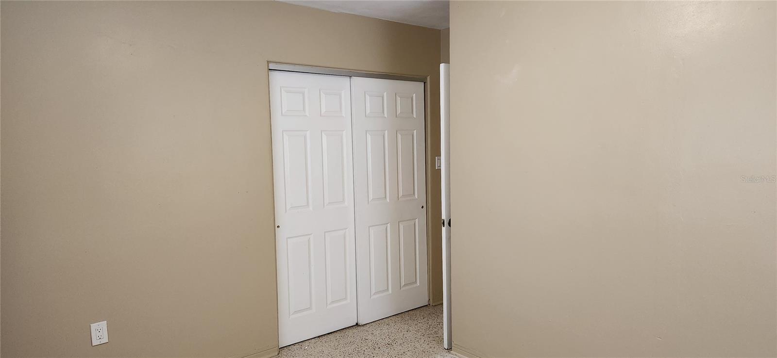 ALASKA SUB - Residential Lease