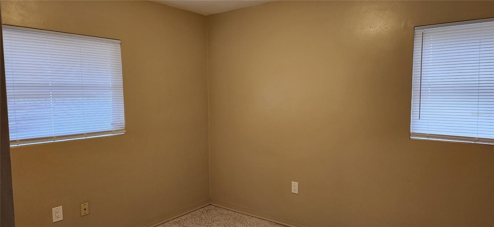 ALASKA SUB - Residential Lease