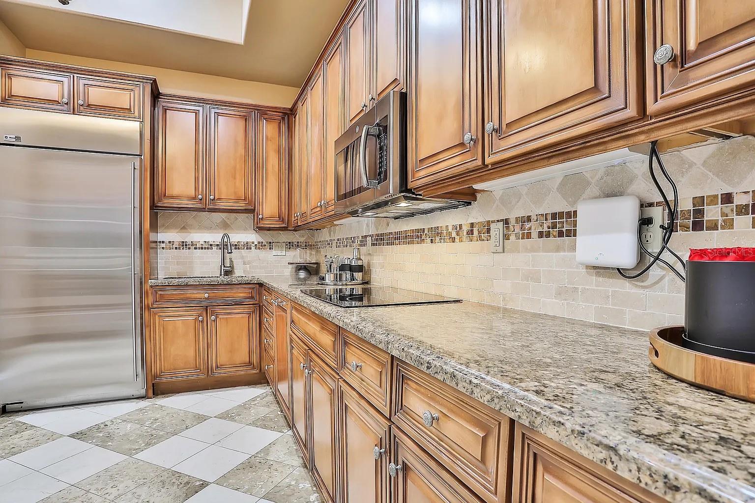 CRESTWOOD ESTATES - Residential