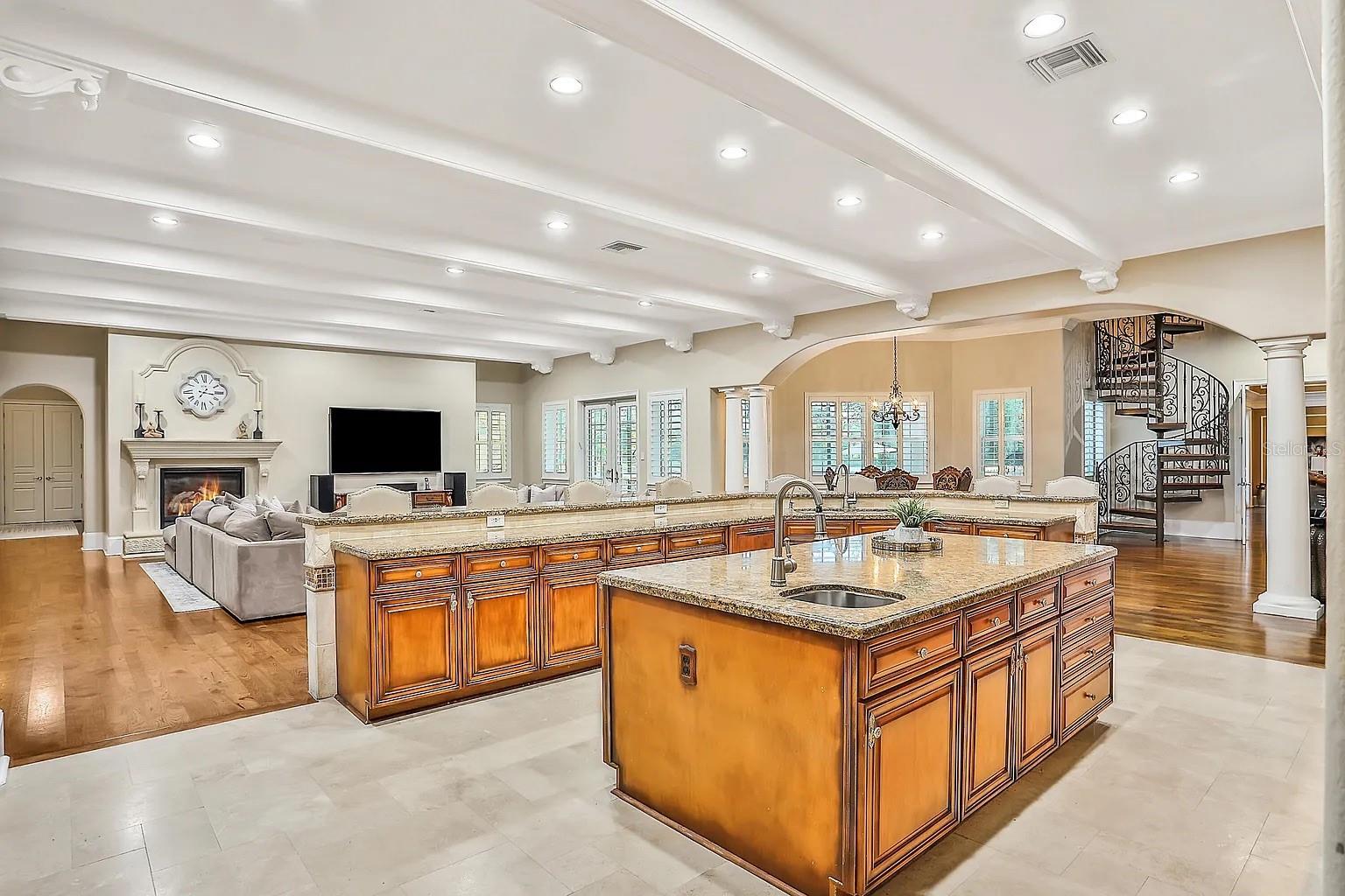 CRESTWOOD ESTATES - Residential