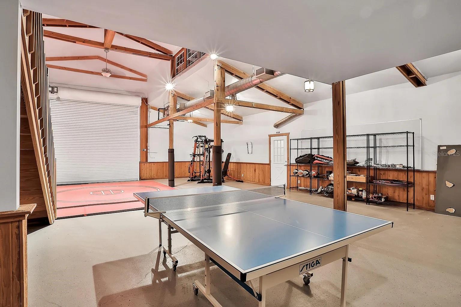 CRESTWOOD ESTATES - Residential