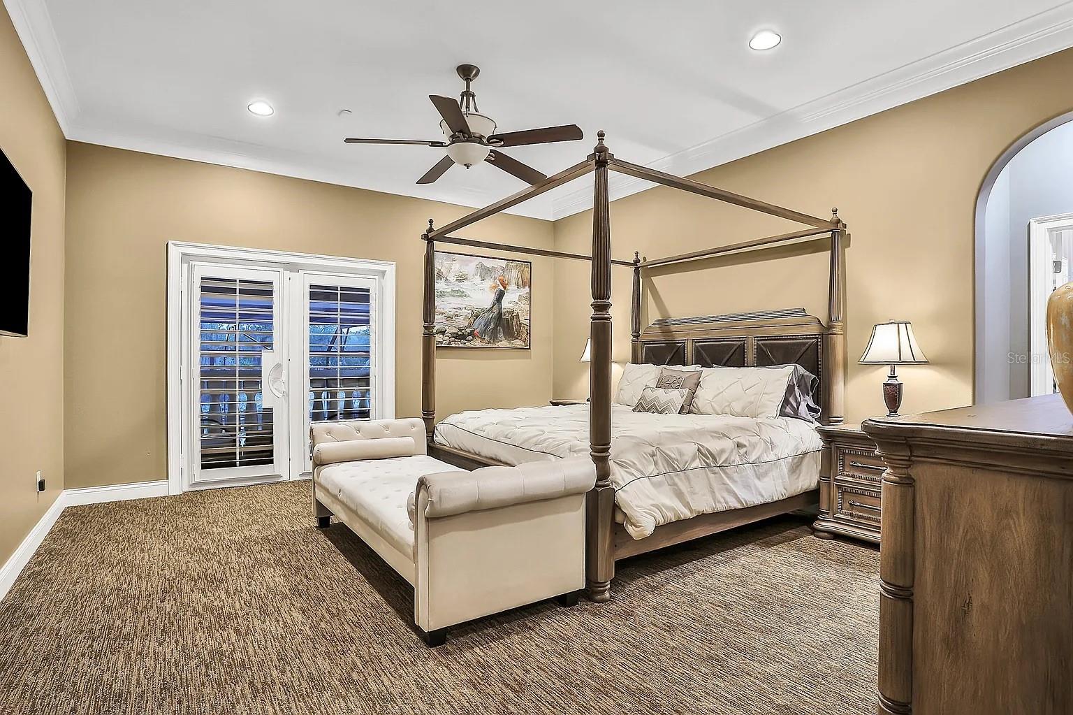 CRESTWOOD ESTATES - Residential