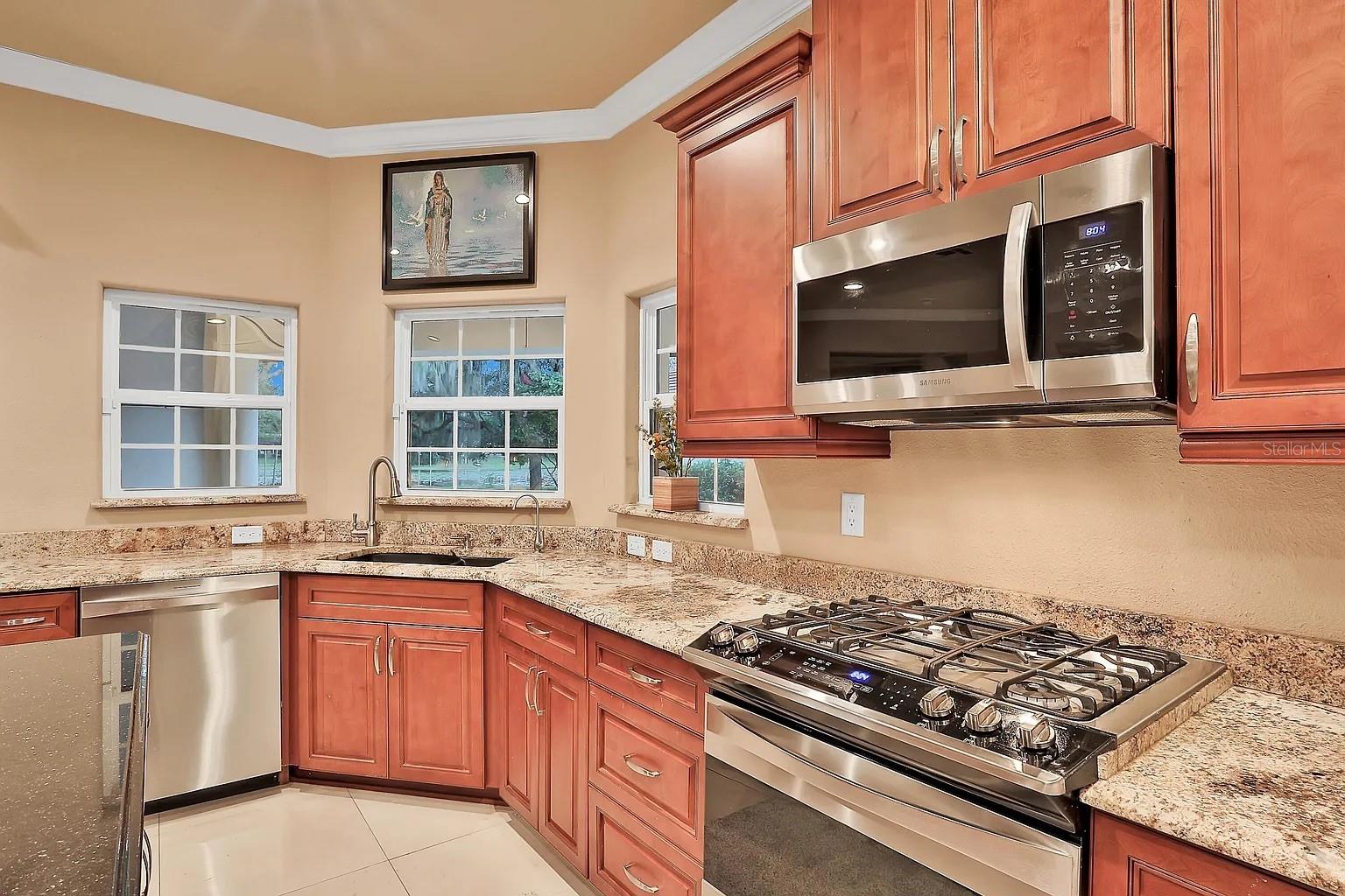 CRESTWOOD ESTATES - Residential