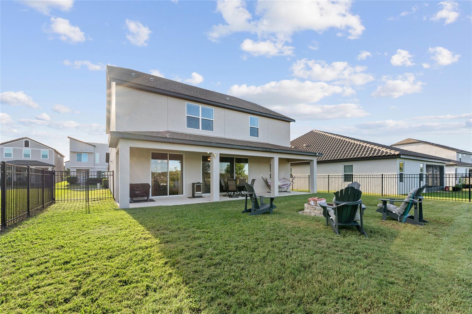 OAKLAND TRAILS - Residential