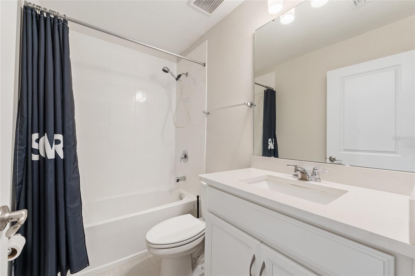 OAKLAND TRAILS - Residential