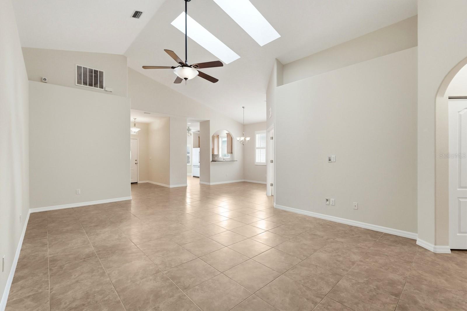 CROSSINGS/GRAND HAVEN PH II - Residential