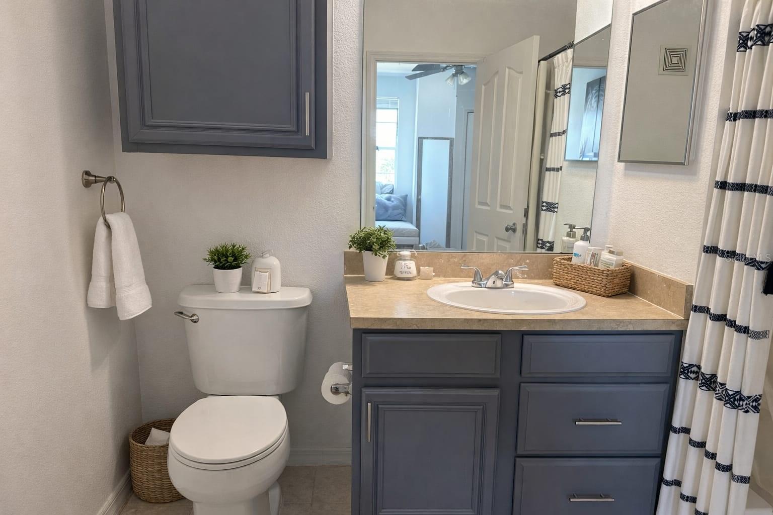 SERENATA CONDO - Residential Lease