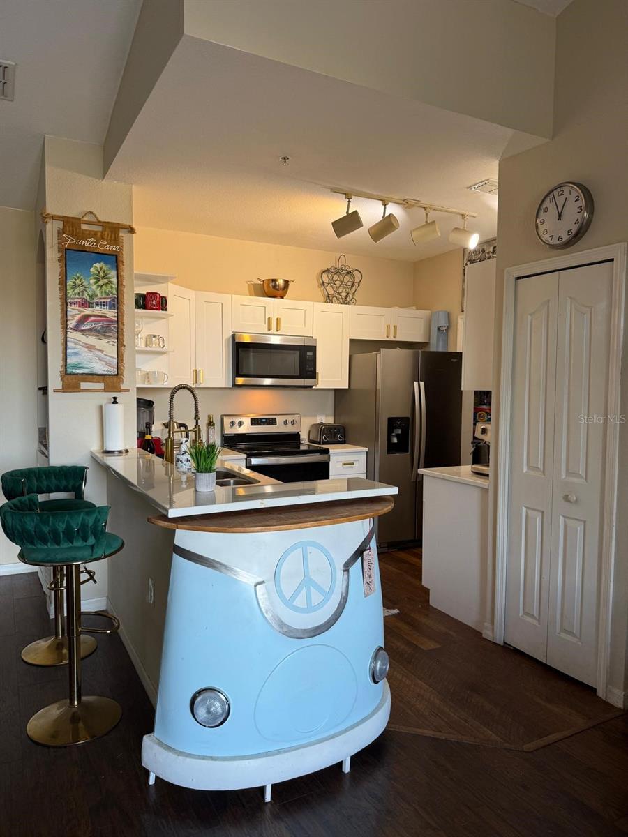 SERENATA CONDO - Residential Lease